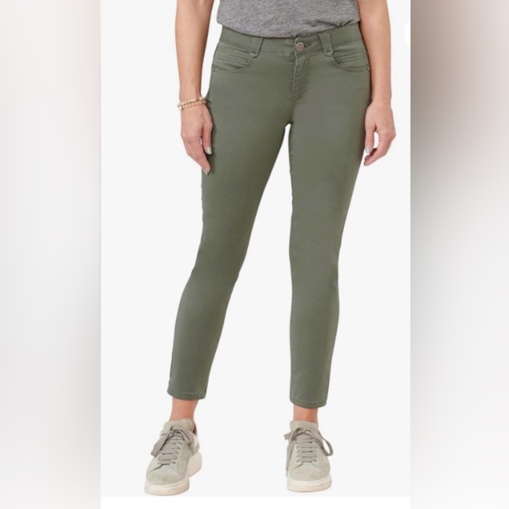 Democracy “Ab” Technology Olive Green Skinny Jeggings